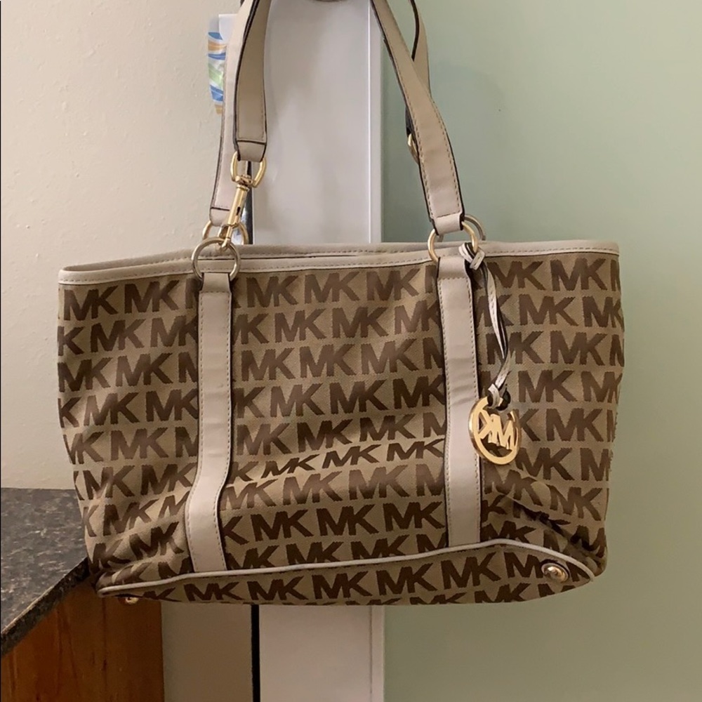 Michael kors bag
